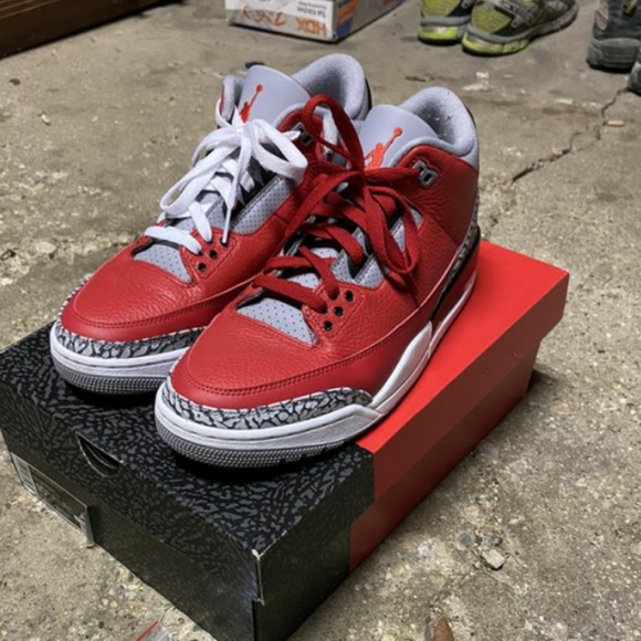 Jordan Other - Jordan cement 3s (Chi edition)